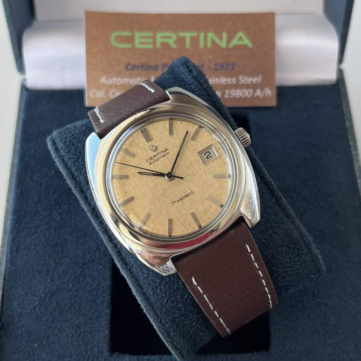 Certina President - Linen Dial