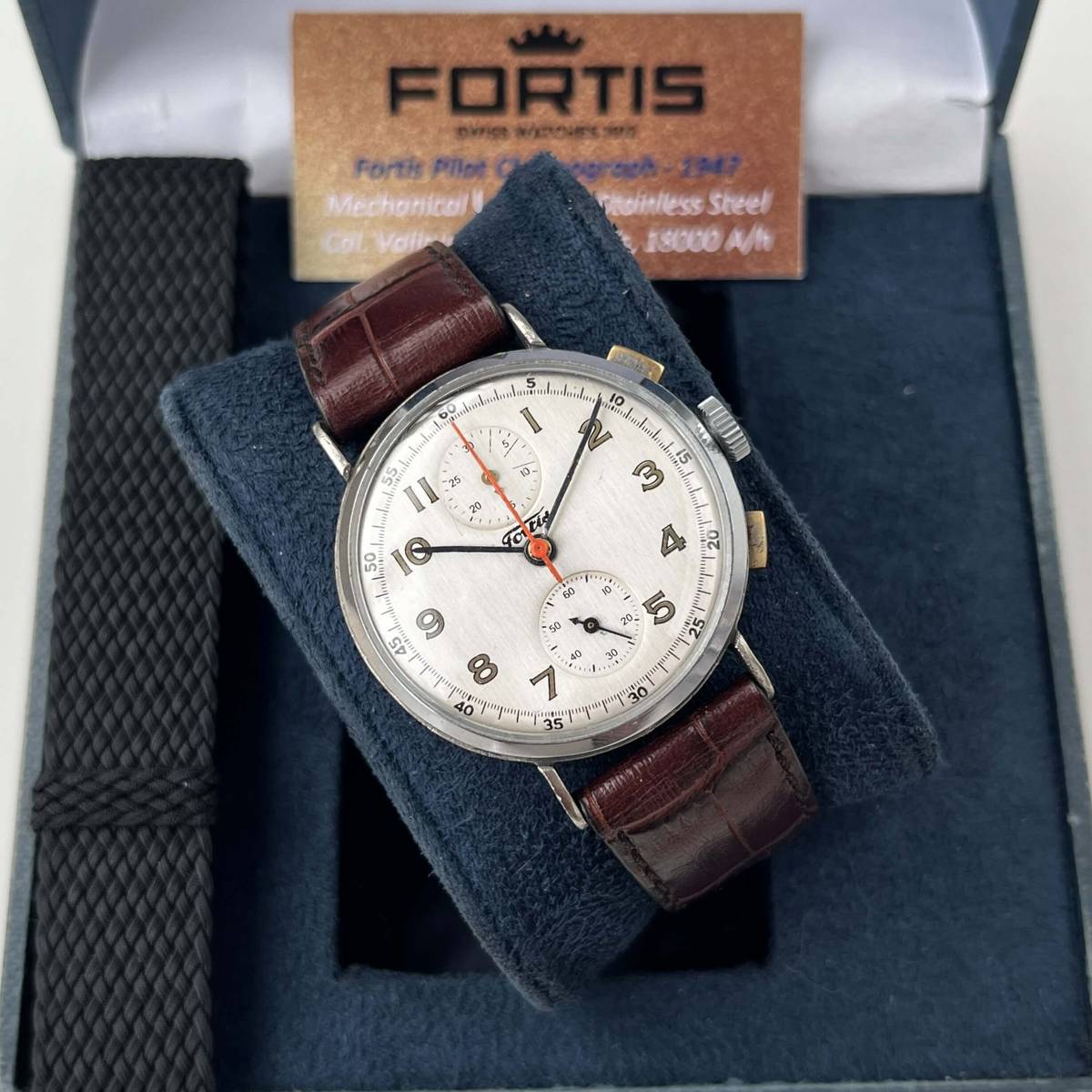 Fortis Pilot Chronograph Valjoux 77