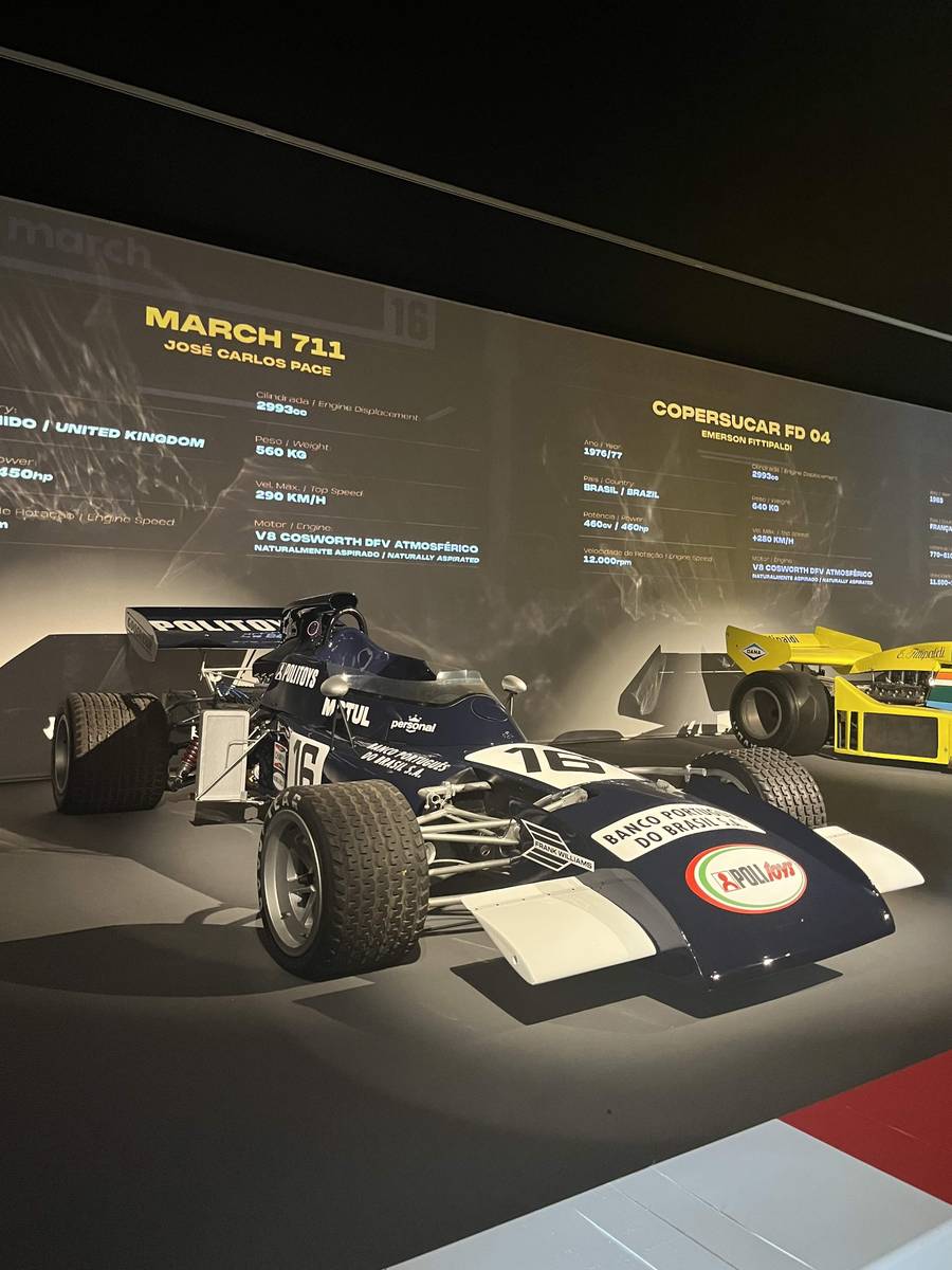V8 with 450hp, 5 speed and around 560Kg