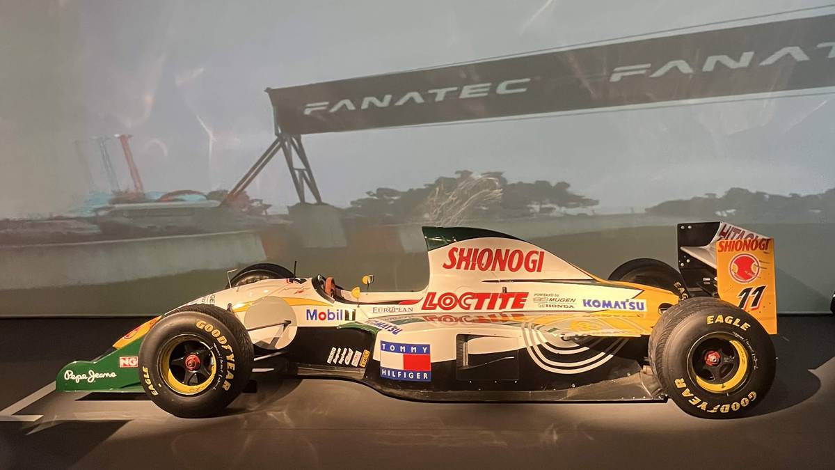 Lotus 107C Mugen Honda 1994