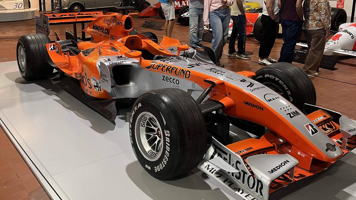 Spyker M16 2006 Tiago Monteiro