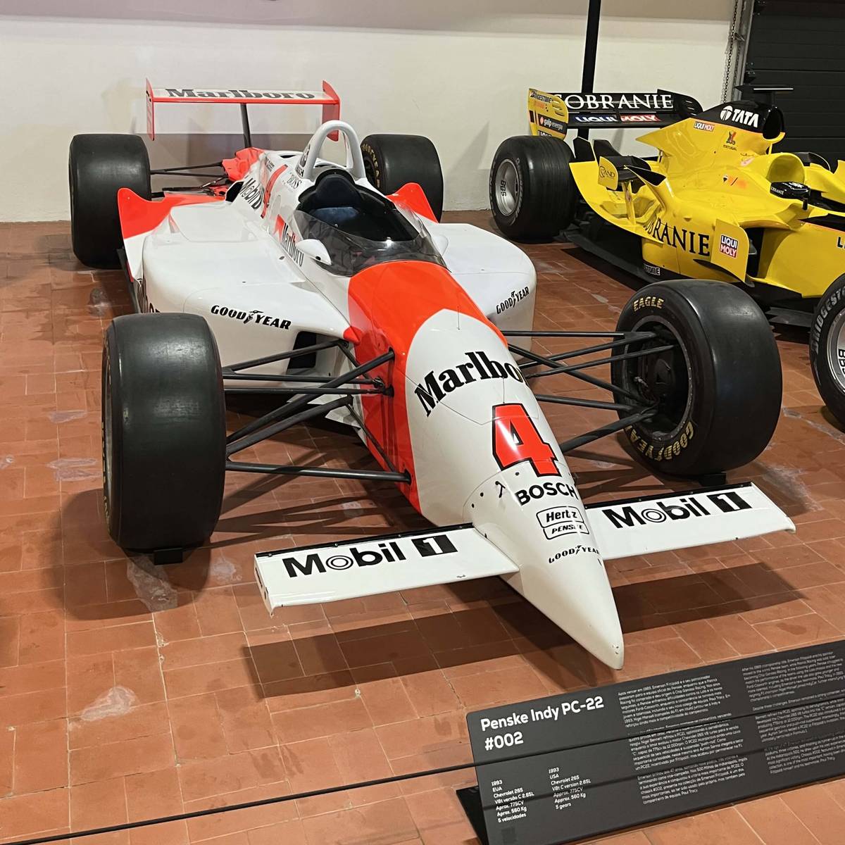 Penske Indy PC-22 1993 Emerson Fittipaldi, 775 cv, 560 kg