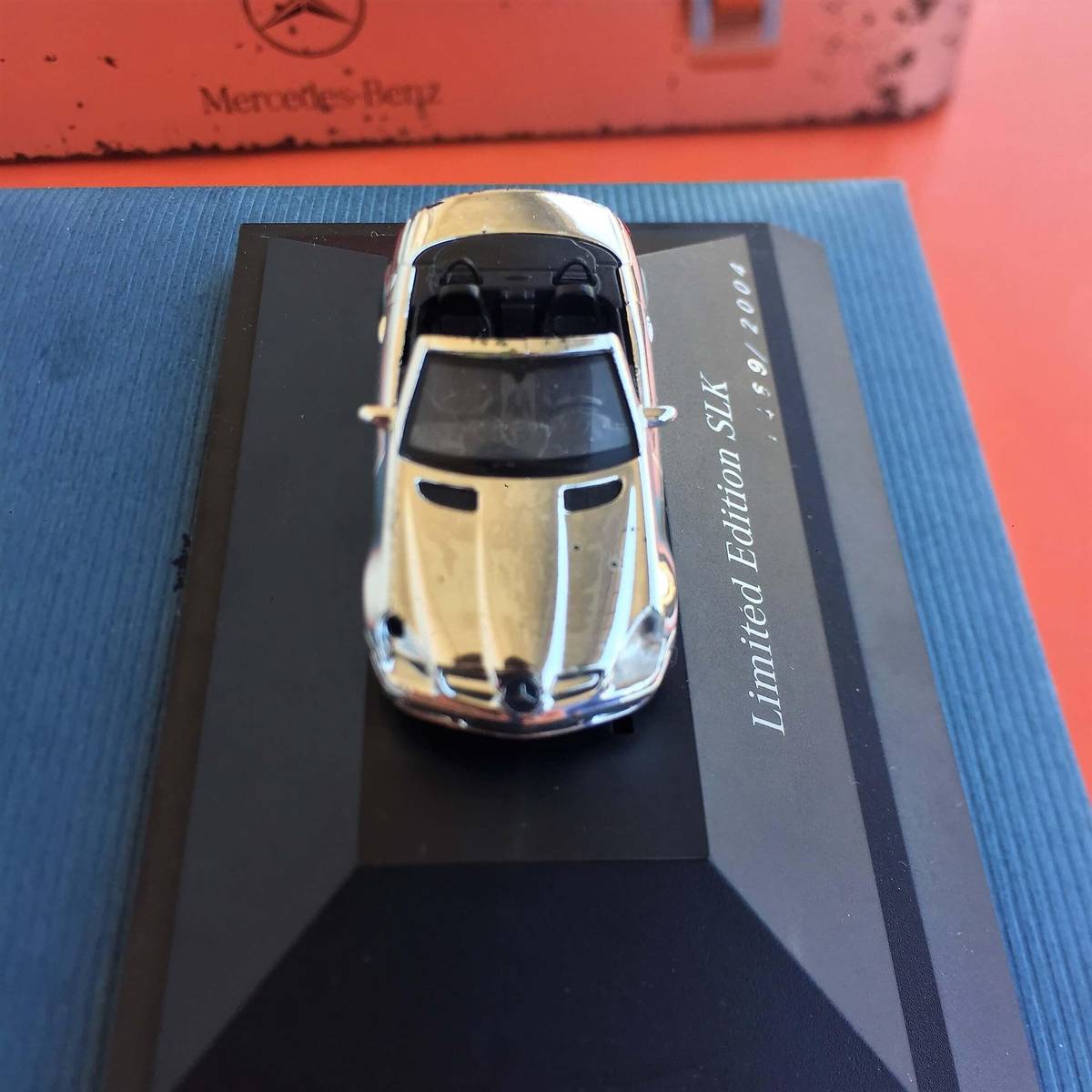 Mercedes Benz SLK Collection, 1:87 Mercedes SLK-Class roadster model, photograph 20