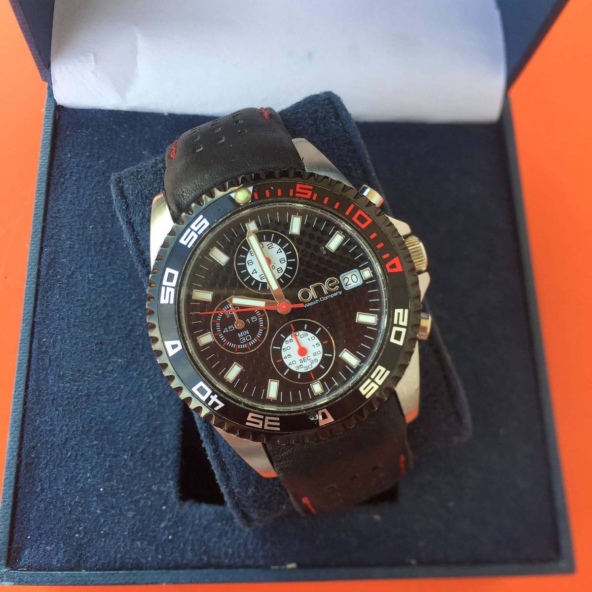 One Voyager Chronograph