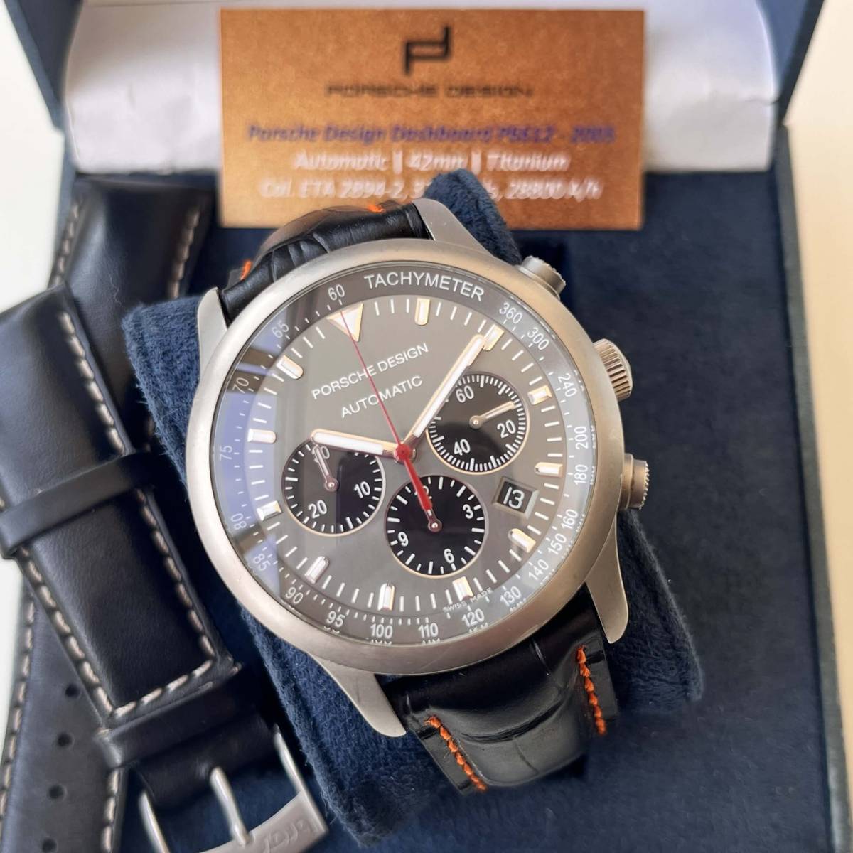 Porsche Design Dashboard P6612/10 Titanium