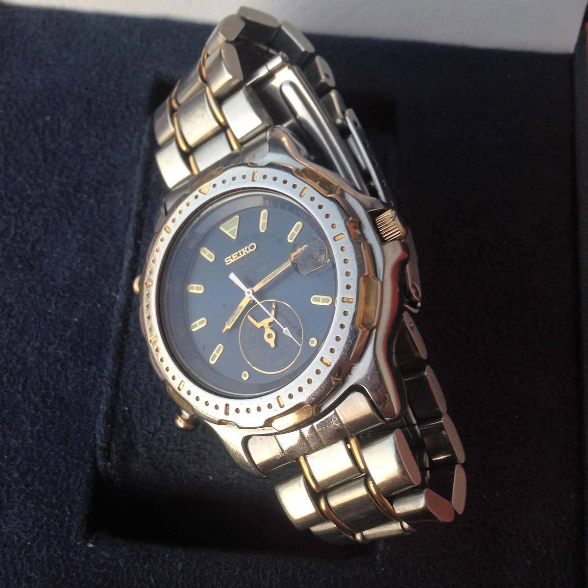 Seiko 6M25 Dancing Hands Chrono